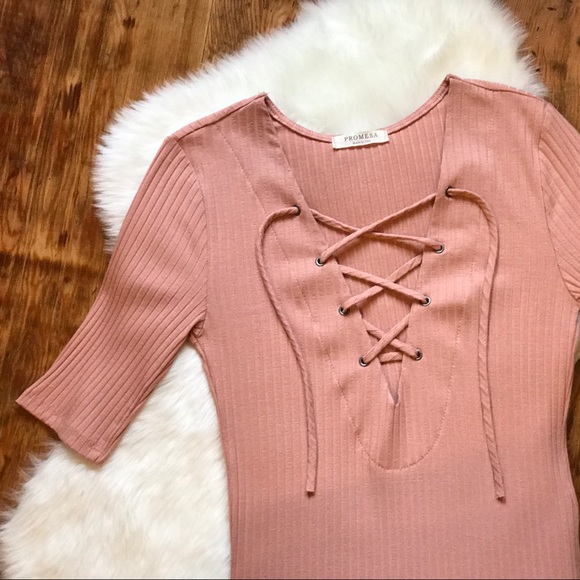 🆕 Lace-up Ribbed Dress 🌸 - Picture 4 of 7